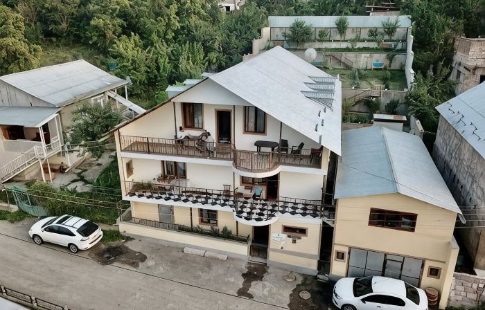 GuestHouse M22