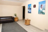 Mayak Mini-Hotel - خدمة نقل من وإلى المطار