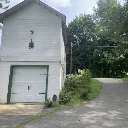 Canadarago Lakefront Home in Richfield Springs, NY