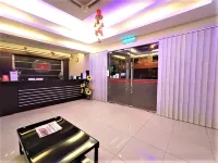 Maya Hotel - Parkplatz