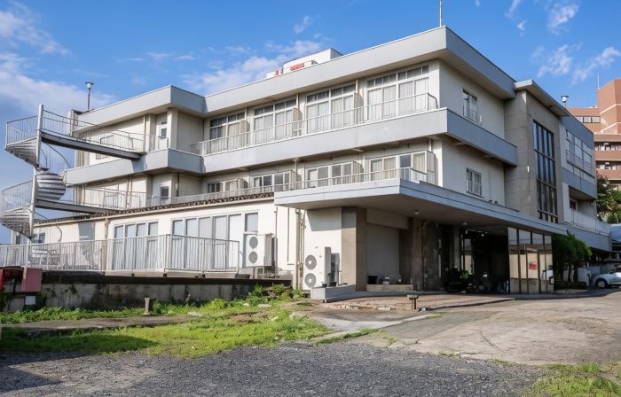 Tsuruga Tunnel Onsen Kitaguni Grand Hotel