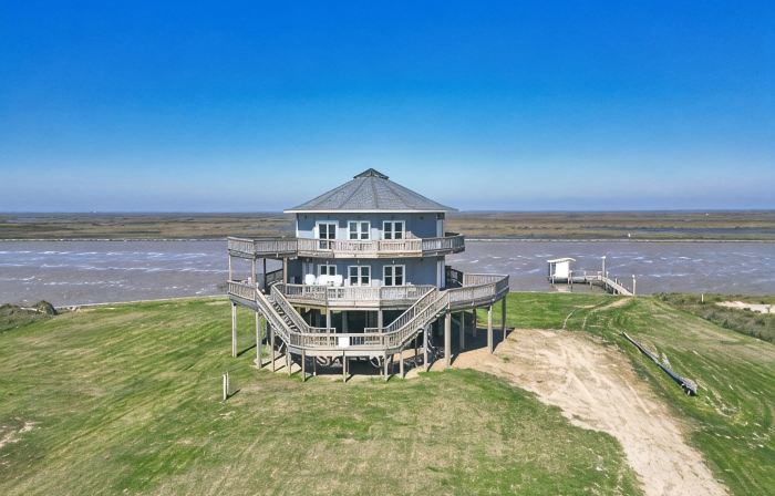 THE ROUND HOUSE AT SARGENT BEACH AMAZING 360 DEGREE VIEWS