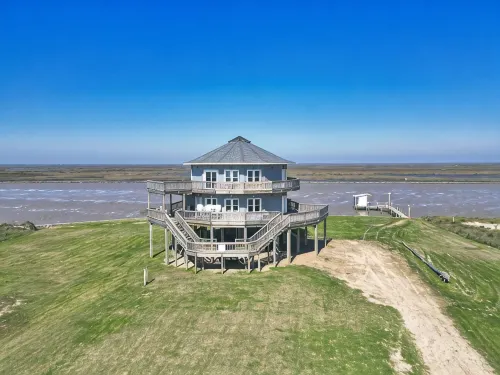 THE ROUND HOUSE AT SARGENT BEACH AMAZING 360 DEGREE VIEWS