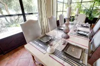 Mas de Provence en Riviera - Bed and Breakfasts