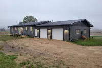 Comfortable Country Home w Expansive Views of Beautiful Big Creek Valley -  Habitaciones en casas particulares