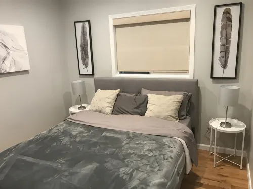 Charming Parkside Bungalow-2 blocks from downtown! - Wifi