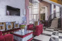 Viktoria Hotel - خدمة نقل من وإلى المطار