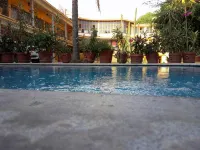Hotel Plaza del Sol - Pools