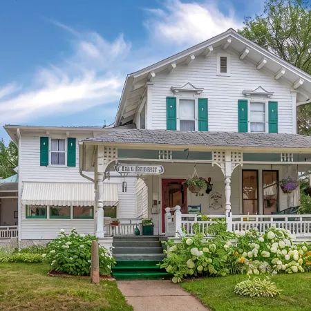 Carriage House Bed & Breakfast