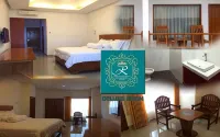 Ratu Homestay Malang - Pensions
