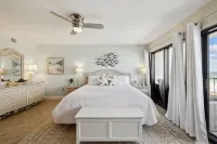 Breathtaking, Spacious, Beachfront, Large Balcony, Free Beach Service, Kid Pool - Beach resorts