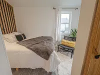 Campfire Cottage: Fireplace, fire pit & no chores! Hotel a Ulster