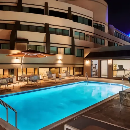Doubletree by Hilton Fullerton