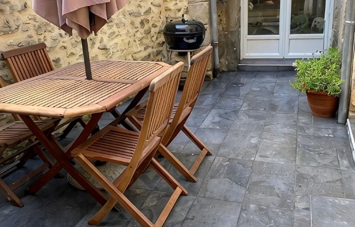 La Maison des Remparts - Gite Pour 8 Pers a Loches