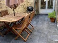 La Maison des Remparts - Gite Pour 8 Pers a Loches Hotels in Loches