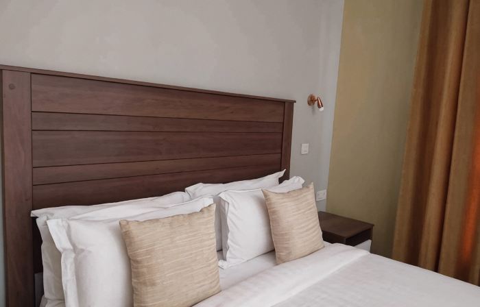 Etang Guest House