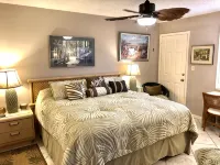 Bob's Beach Condo in Bella Vista by Jupiter beach! - balcony