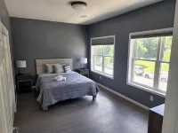 Townhomes at the Falls - 310 A Lower - Buffalo Ave2 Blocks from the Falls!!! - 4-stjärniga