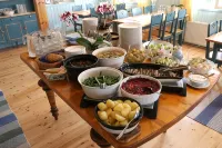 B&B Lomamokkila - breakfast