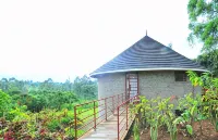 Koi Koi, Fort Portal - Parkplatz