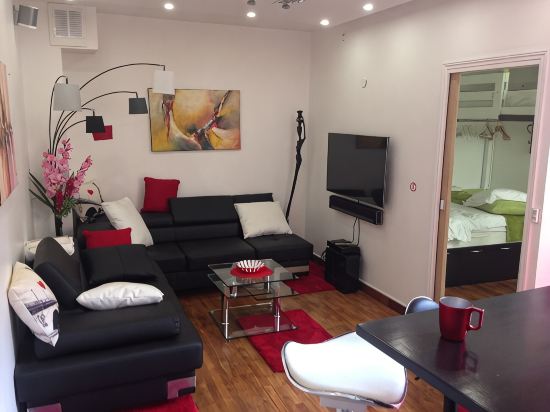 EIFFEL TOWER - Passy - DISCREET and LUXURY 35m2