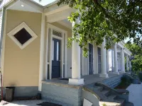 NEAR FRENCH QUARTER, 4 or 8  King beds, Sleeps 8 - 16 - safest area - 4-Star