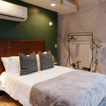 "The Perch" RRG - Modern Elevated Stay w/ Hot Tub