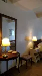 The Garden Suite has beautiful views of forests and pastures! It is dog friendly - Wifi