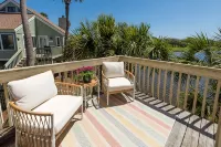 Renovated on the Lagoon within Walking Distance to the Beach & Amenity Cards! - 4-Star