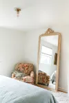 Luxury Waterfront Cottage with Wood Burning Fireplace + Hot Tub + Backyard Sauna - Homestays