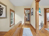 Cozy Upper 3 bed 2 full bath + loft + balcony โรงแรมใกล้บ้านดาร์วินมาร์ติน