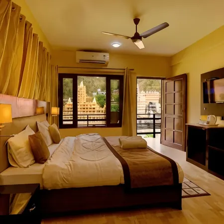 Kunwar Residency