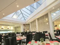Cinema Hotel - an Atlas Boutique Hotel Hotels near Dizengoff Square