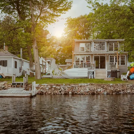 Lakefront; view of ski mountain, firepit, dock, kayaks, laundry, outdoor shower