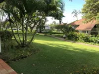 2/2 BEACHFRONT RESORT w AC, Poipu Beach - Kiahuna Garden View Condo, Pool/Gym - 2-Star