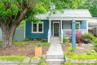 Artisan Gem - 2 BR / 1 Bath - Homestays