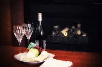 Falcon House: VT Modern Chalet w/Sauna on 25 Acres - Hike - Bike to Village - Chalets