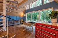 Modern A-Frame ~ Creeks & River Nearby ~ 8 Miles from Downtown Chattanooga - Alphydda
