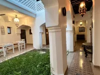 Zanzi House - Quầy Bar