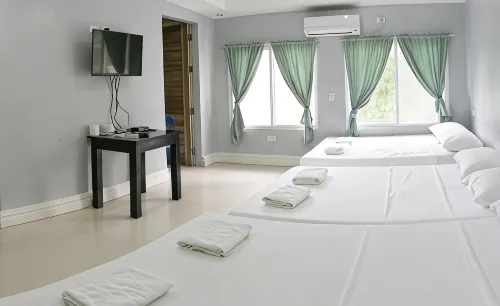 Sandscape Hotel - พร้อมระเบียง