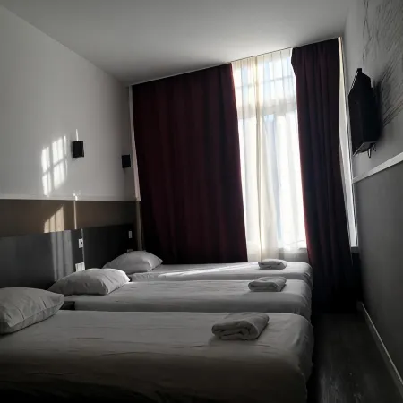 Hotel Manofa