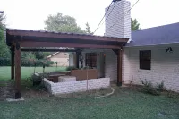 New listing!  3-bedroom, 2-bath house less than 1 mile to OU Football stadium - 4-Star