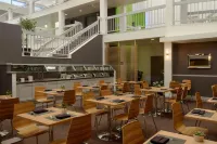 The Domain Hotel - breakfast