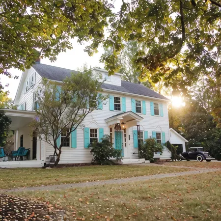 Downtown Yellow Springs- Walkable. Hot Tub. Fire Pit + Pets Welcome