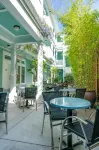 Pacific Blue Inn - Business
