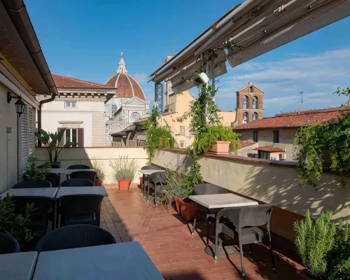 B&B Hotel Firenze Laurus al Duomo Hoteles cerca de Galería Uffizi
