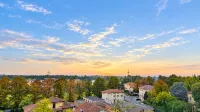 Views & comfort near the A22 | OpenDoor - Apartments