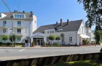 Hotel Behrmann Hotels near Fink II U-Boot-Bunker