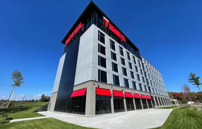 Grand Hotel Times Blainville-Mirabel