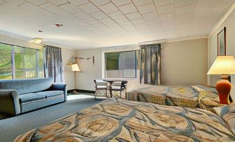 Super 8 by Wyndham W Yarmouth Hyannis/Cape Cod